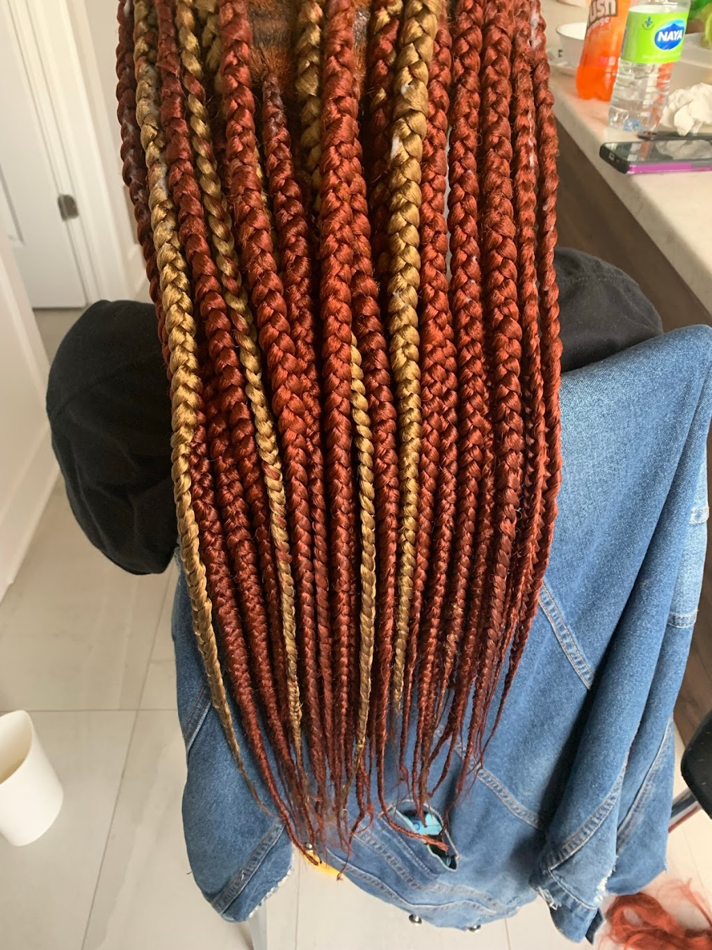 Tresses africaines à prix raisonnable | Rue Marcel-Dostie, Les Coteaux, QC J7X 1A5, Canada | Phone: (514) 777-1534