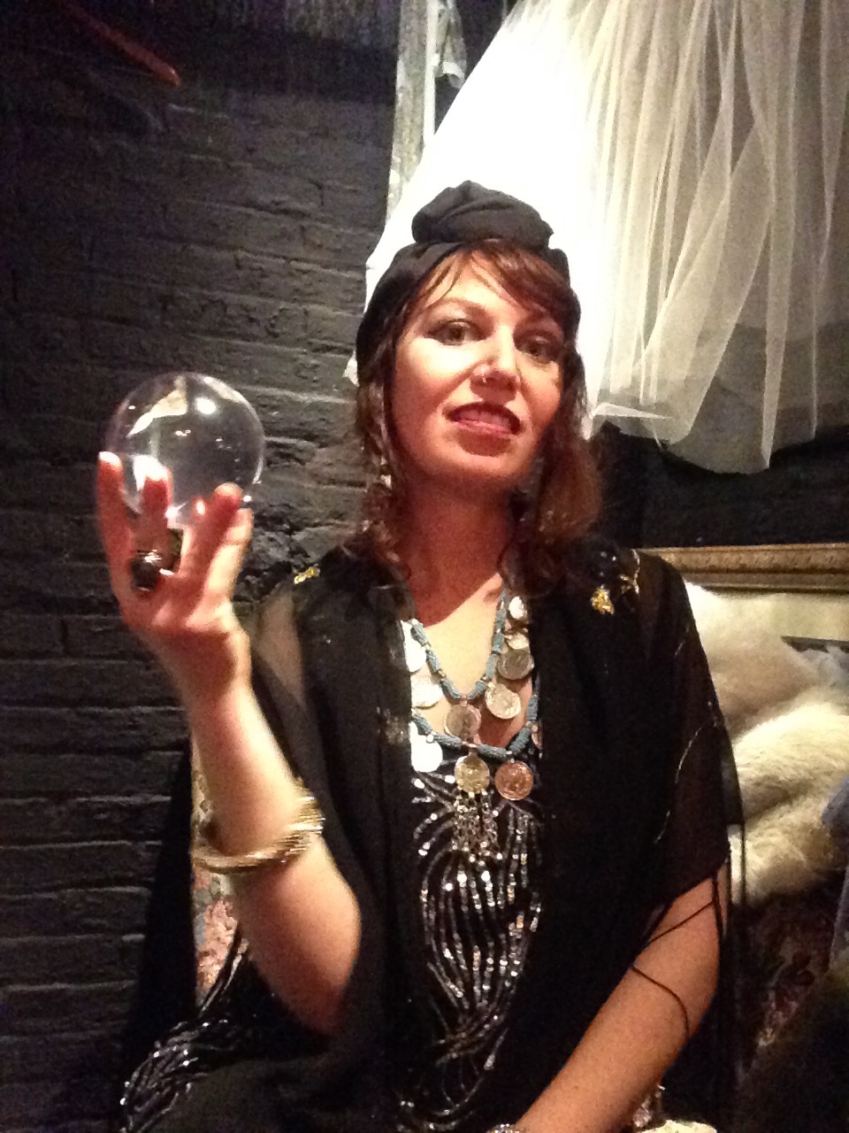 Psychic Entertainer: The Mermaid Oracle | landsdowne and, Bloor St W, Toronto, ON M6H 3W3, Canada | Phone: (416) 670-2256