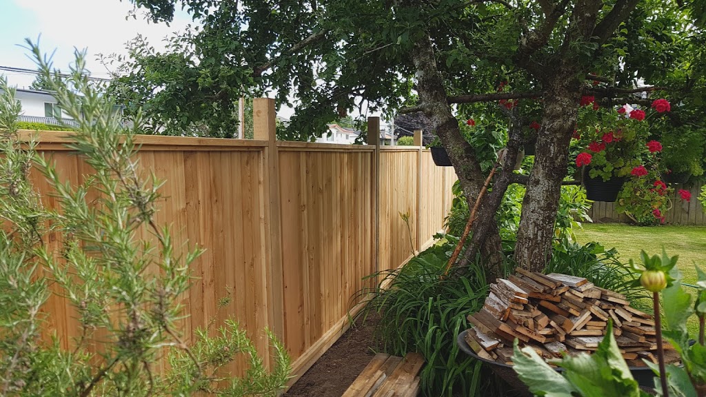 Ladner cedar fencing | 4550 Edmonds Dr, Delta, BC V4K 1M9, Canada | Phone: (604) 720-1782