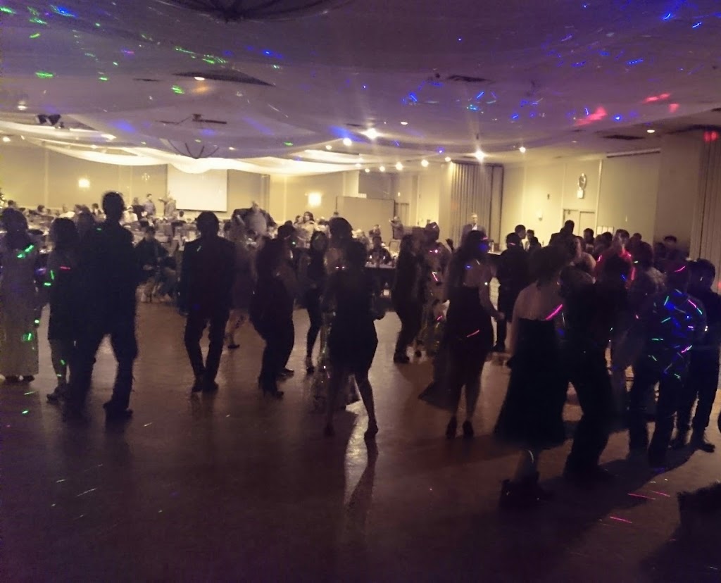 Applaud Entertainment Dj Services | 764 Canyonview Close W, Lethbridge, AB T1K 5R9, Canada | Phone: (403) 393-8858