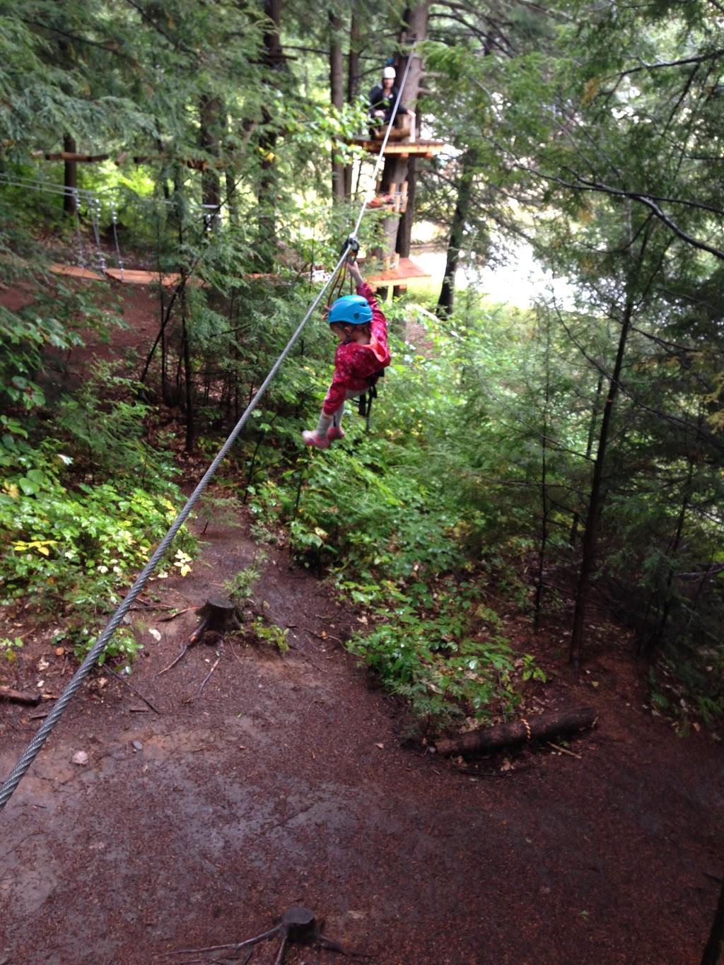 Caverne Laflèche par Arbraska | 255 Route Principale, Val-des-Monts, QC J8N 4B7, Canada | Phone: (819) 457-4033