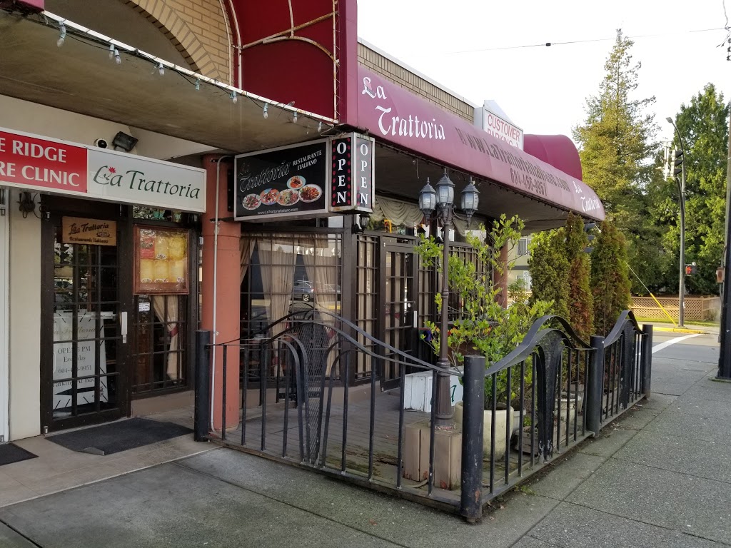 La Trattoria Restaurant | 22214 Dewdney Trunk Rd, Maple Ridge, BC V2X 0E6, Canada | Phone: (604) 466-9115