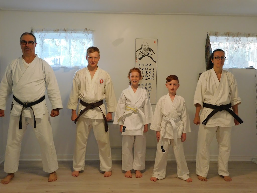 School Karate Sankudo | 1912 Rue Legault, Varennes, QC J3X 1G8, Canada | Phone: (450) 929-3696