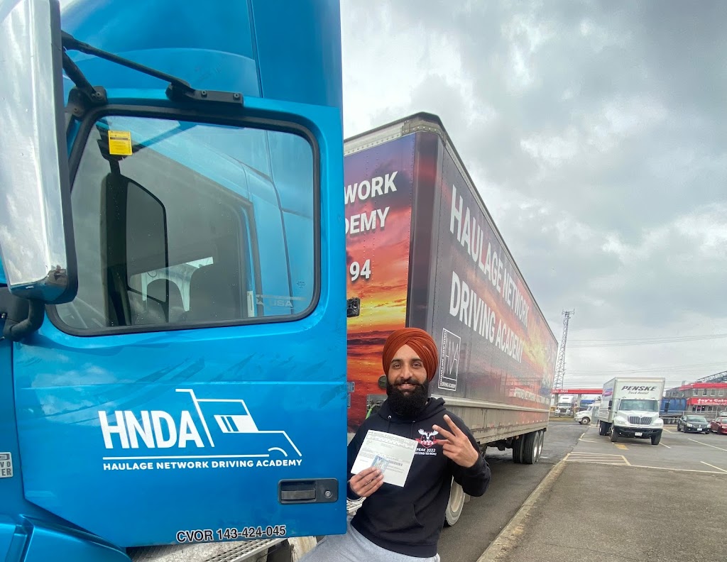 Haulage Network Driving Academy (Truck Driving School)—Hamilton | 43 Keefer Ct Unit 202, Hamilton, ON L8E 4V4, Canada | Phone: (647) 333-4194