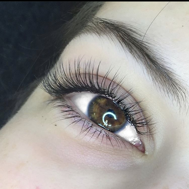 Lash KL | 26 Peel St, Lindsay, ON K9V 3L8, Canada | Phone: (705) 930-5238