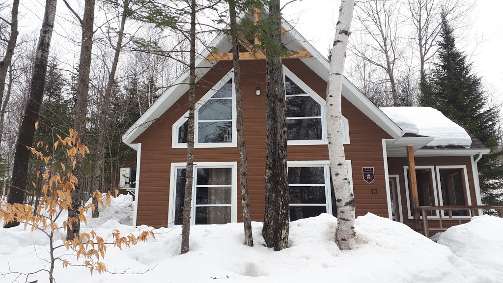 Chalet du bois | 13 Chemin de la Montagne, Mandeville, QC J0K 1L0, Canada | Phone: (450) 540-3995