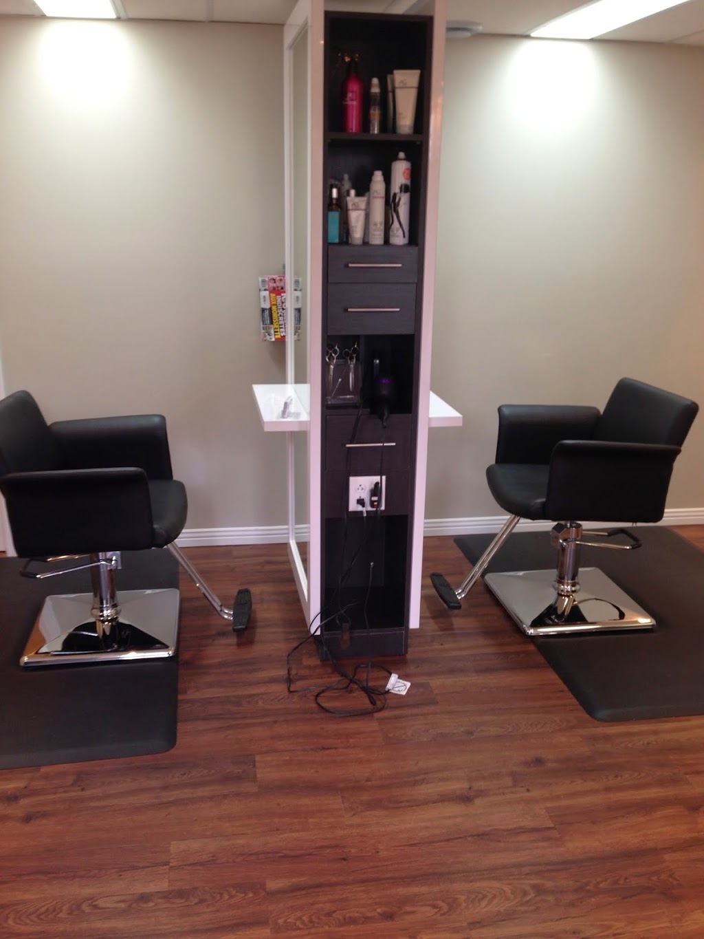 O Natural Hair Salon | 810 Rue Hugues-le-Grand, Sherbrooke, QC J1N 3R7, Canada | Phone: (819) 674-8805