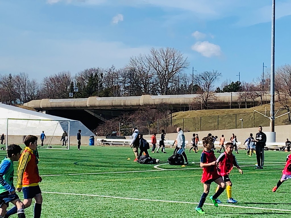 Complexe de soccer Saputo | 4750 R. Sherbrooke E, Montréal, QC H1V 3S8, Canada | Phone: (514) 328-3668