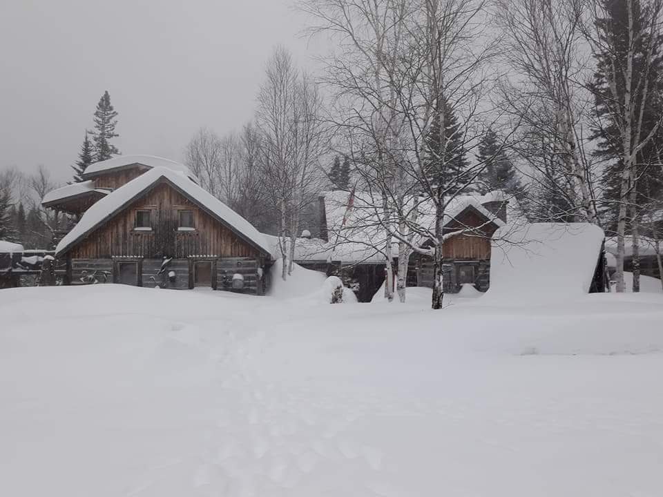 Domaine de la Chute | 1004 Chem. du Lac, Saint-Honoré, QC G0V 1L0, Canada | Phone: (418) 690-4022