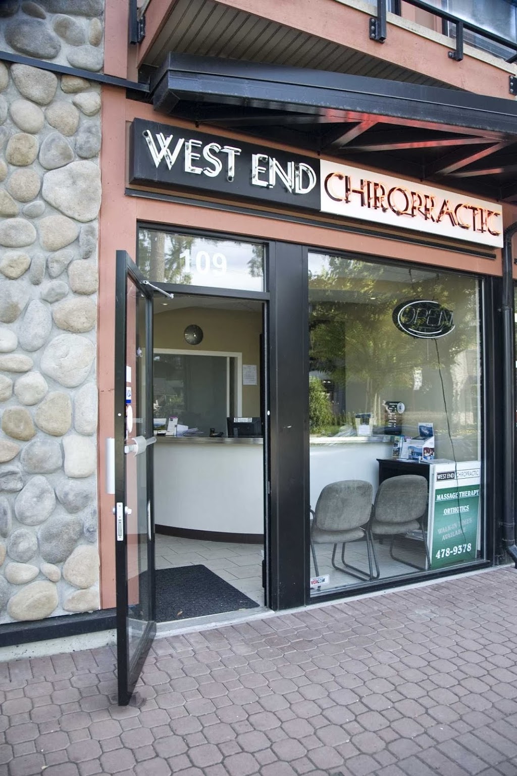 WEST END CHIROPRACTIC & MASSAGE | 829 Goldstream Ave, Victoria, BC V9B 2X8, Canada | Phone: (250) 478-9378