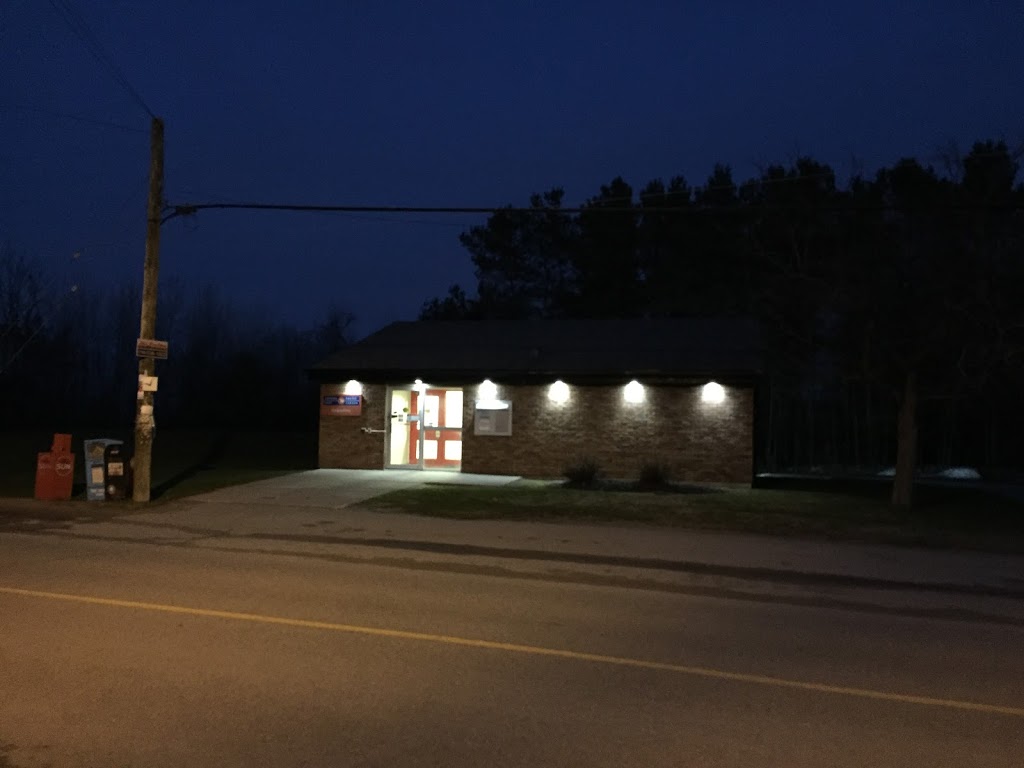 Waubaushene Post Office | Coldwater Rd, Waubaushene, ON L0K 2C0, Canada