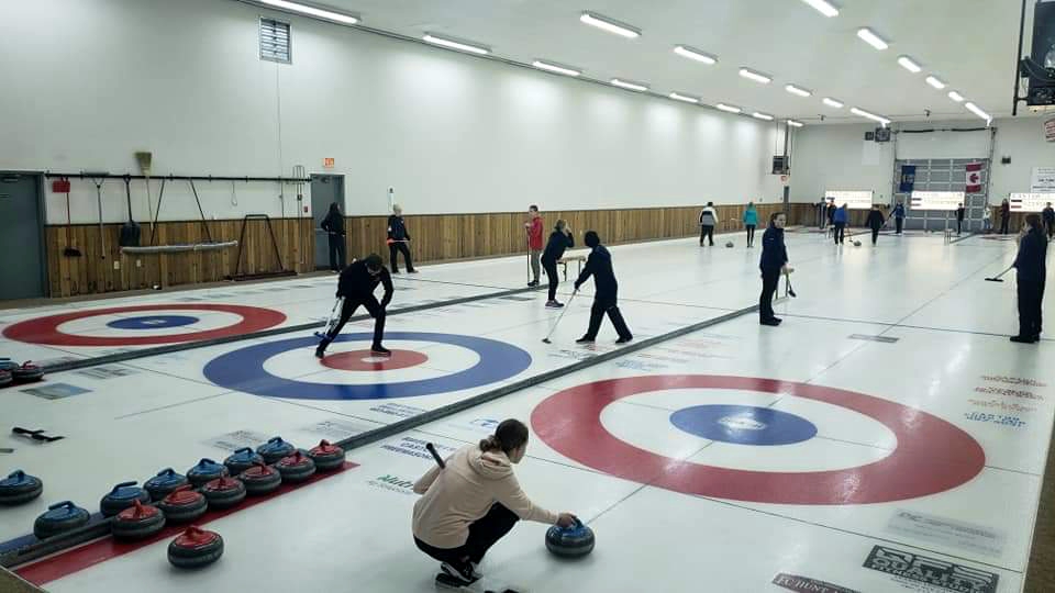 Castor Curling Club | 5002 50 St, Castor, AB T0C 0X0, Canada | Phone: (403) 882-3355