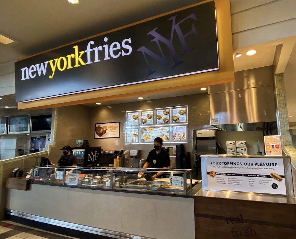 New York Fries Sunridge Mall | Sunridge Mall, 2525 36 St NE, Calgary, AB T1Y 5T4, Canada | Phone: (403) 285-8351