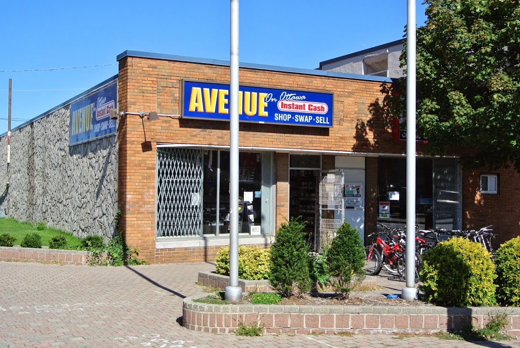 Avenue Shop Swap & Sell | 802 Ottawa Street, Windsor, ON N8X 2C6, Canada | Phone: (519) 977-5344