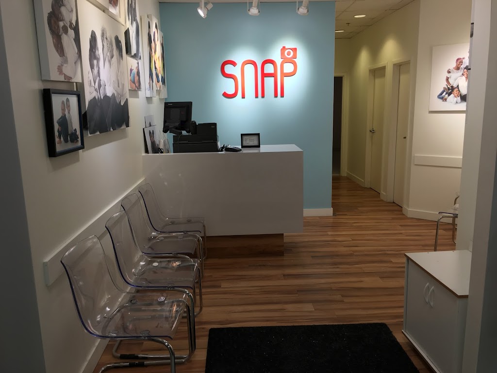 Snap photo studio | 17600 Yonge St, Newmarket, ON L3Y 4Z1, Canada | Phone: (905) 954-1400