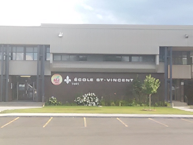 École Saint-Vincent | 1401 Avenue Saint-Paul, Saint-Césaire, QC J0L 1T0, Canada | Phone: (450) 469-2383