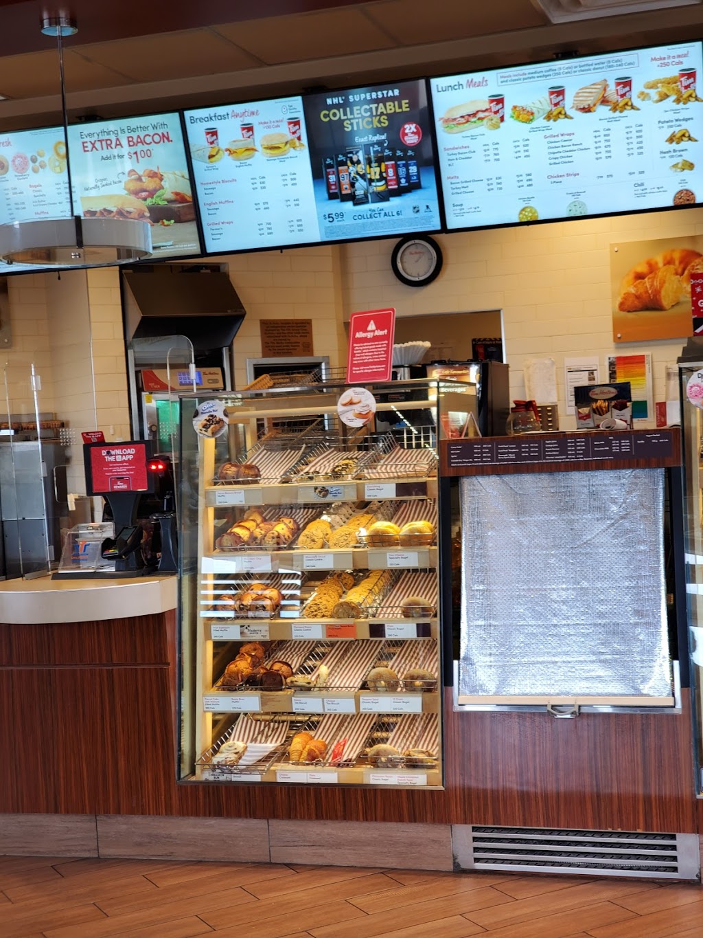 Tim Hortons | 1 Capstone Ln, Huntsville, ON P1H 0A2, Canada | Phone: (705) 788-1414