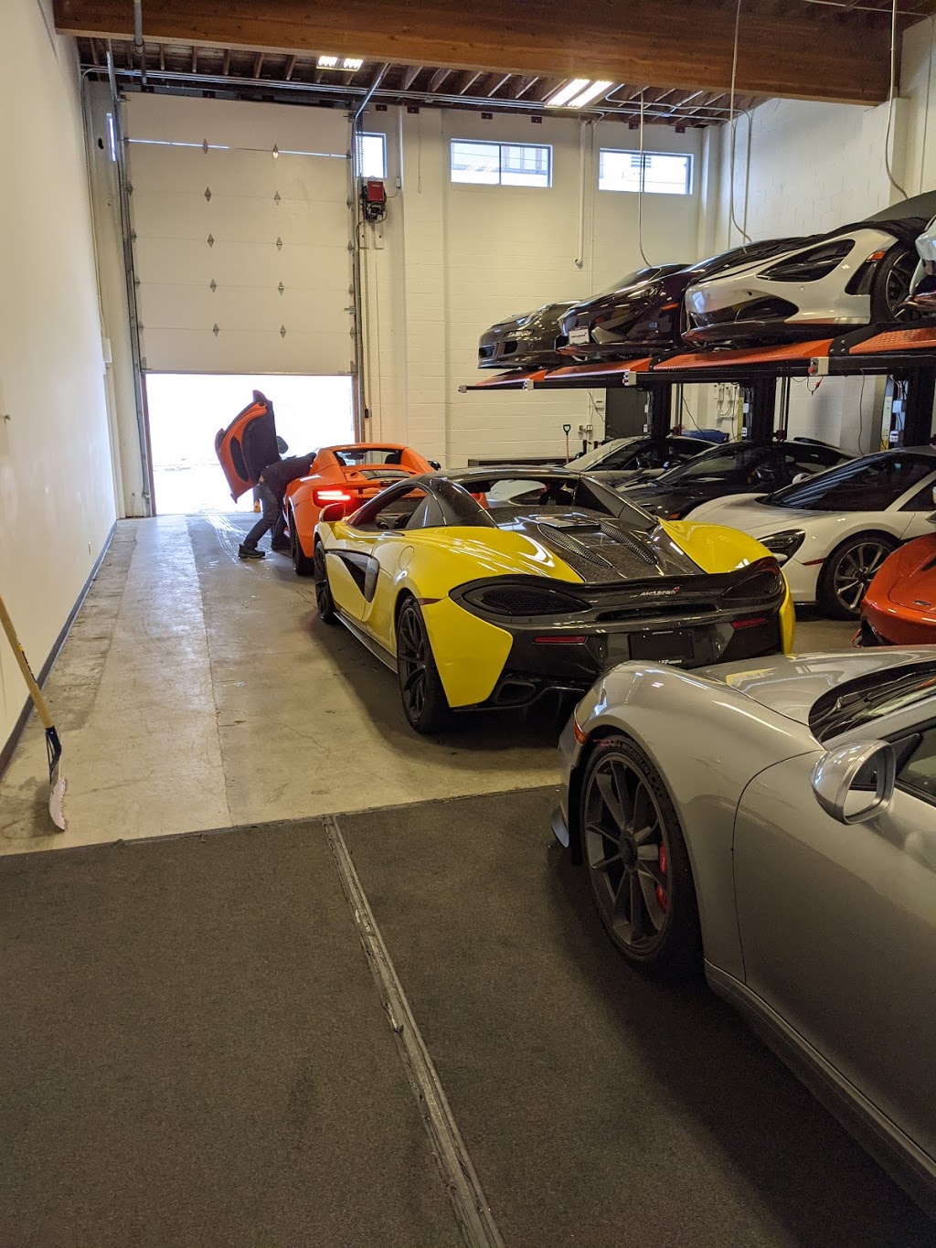 McLaren Vancouver | 1711 W 2nd Ave, Vancouver, BC V6J 1H7, Canada | Phone: (604) 731-9332