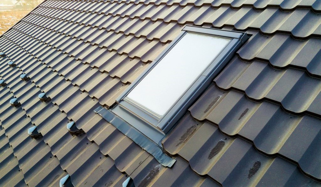 Ottawa Metal Roofing | 1401 Turner Crescent, Ottawa, ON K1E 2Y5, Canada | Phone: (613) 443-9393