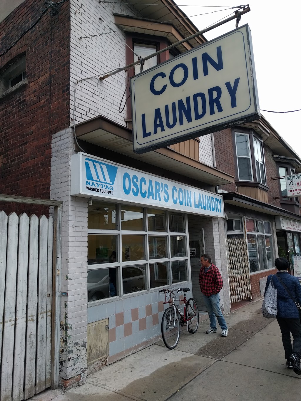 Oscars Coin Laundry | 1048 Gerrard St E, Toronto, ON M4M 1Z8, Canada