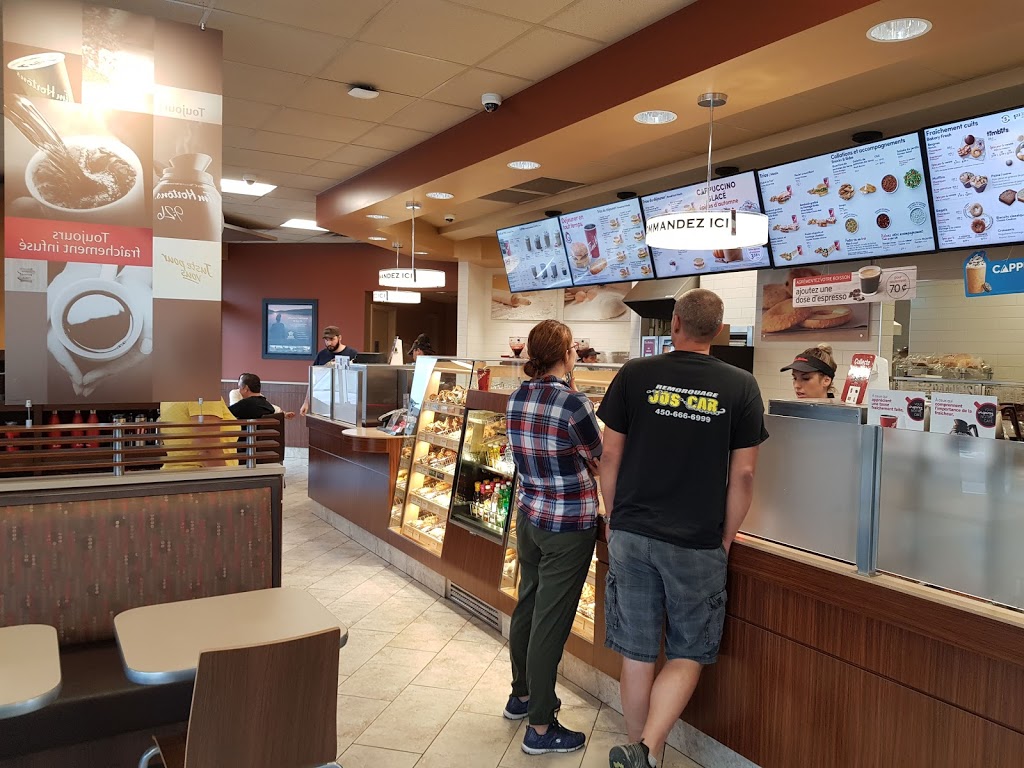 Tim Hortons | 127 Route du Canton, Brownsburg, QC J8G 1Z3, Canada | Phone: (450) 562-0593