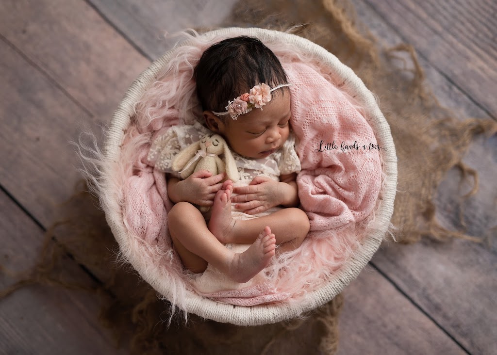 Little hands n toes photography | 2126 27 Ave SW, Calgary, AB T2T 1H7, Canada | Phone: (403) 681-2719