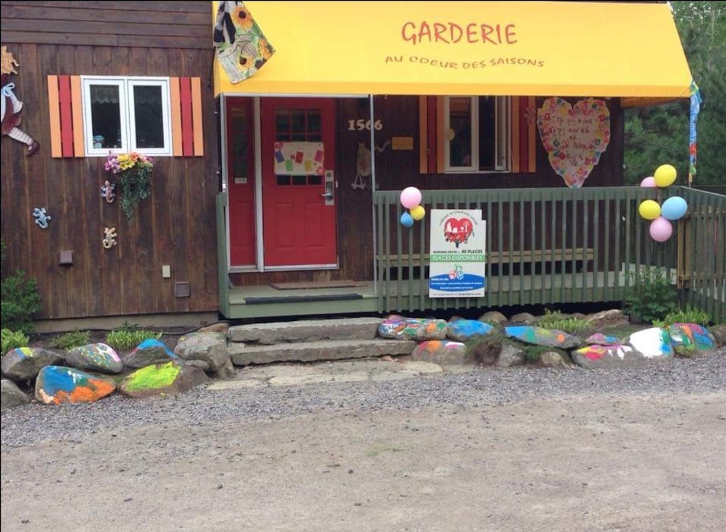 Garderie Au coeur des saisons | 1566 Mnt Binette, Sainte-Adèle, QC J8B 2L3, Canada | Phone: (450) 745-1730