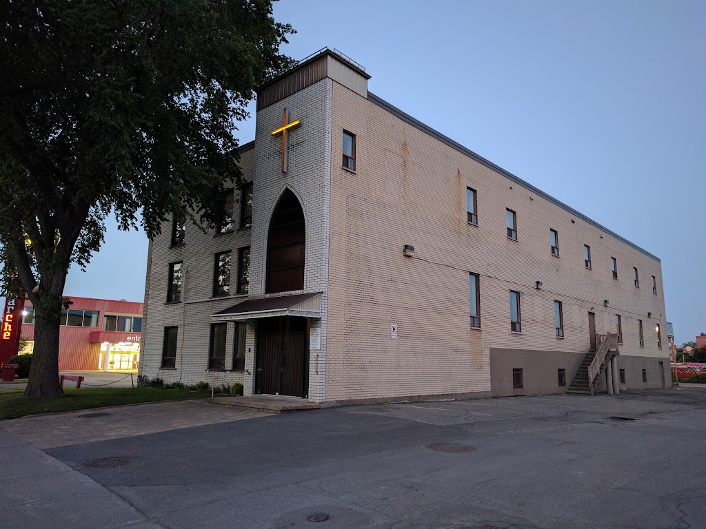 Église catholique Saint-Vladimir | 3470 Bd Saint-Joseph E, Montréal, QC H1X 1W6, Canada | Phone: (514) 254-8286