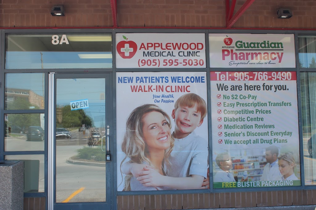 Applewood Medical Clinic | 966 Dundas St E #8a, Mississauga, ON L4Y 4H5, Canada | Phone: (905) 595-5030