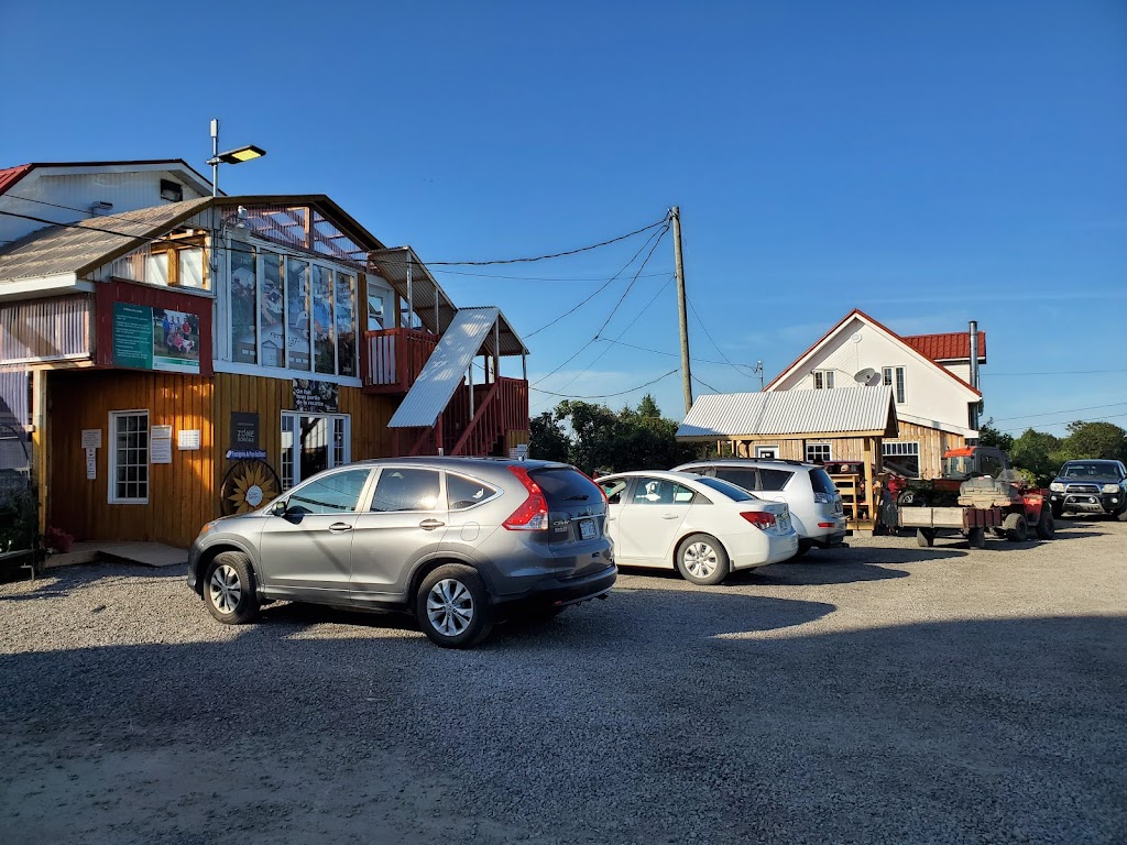 Fromagerie au Pays-des-Bleuets | 805 Rang Simple S, Saint-Félicien, QC G8K 2N8, Canada | Phone: (418) 679-2058