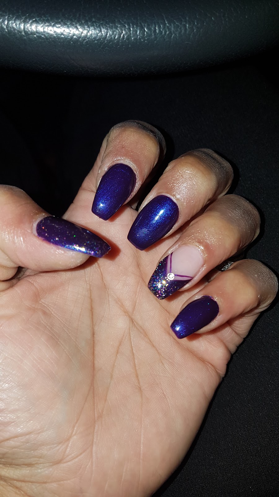 Hot Nails | 725 Ottawa St S, Kitchener, ON N2E 3H5, Canada | Phone: (519) 571-8566