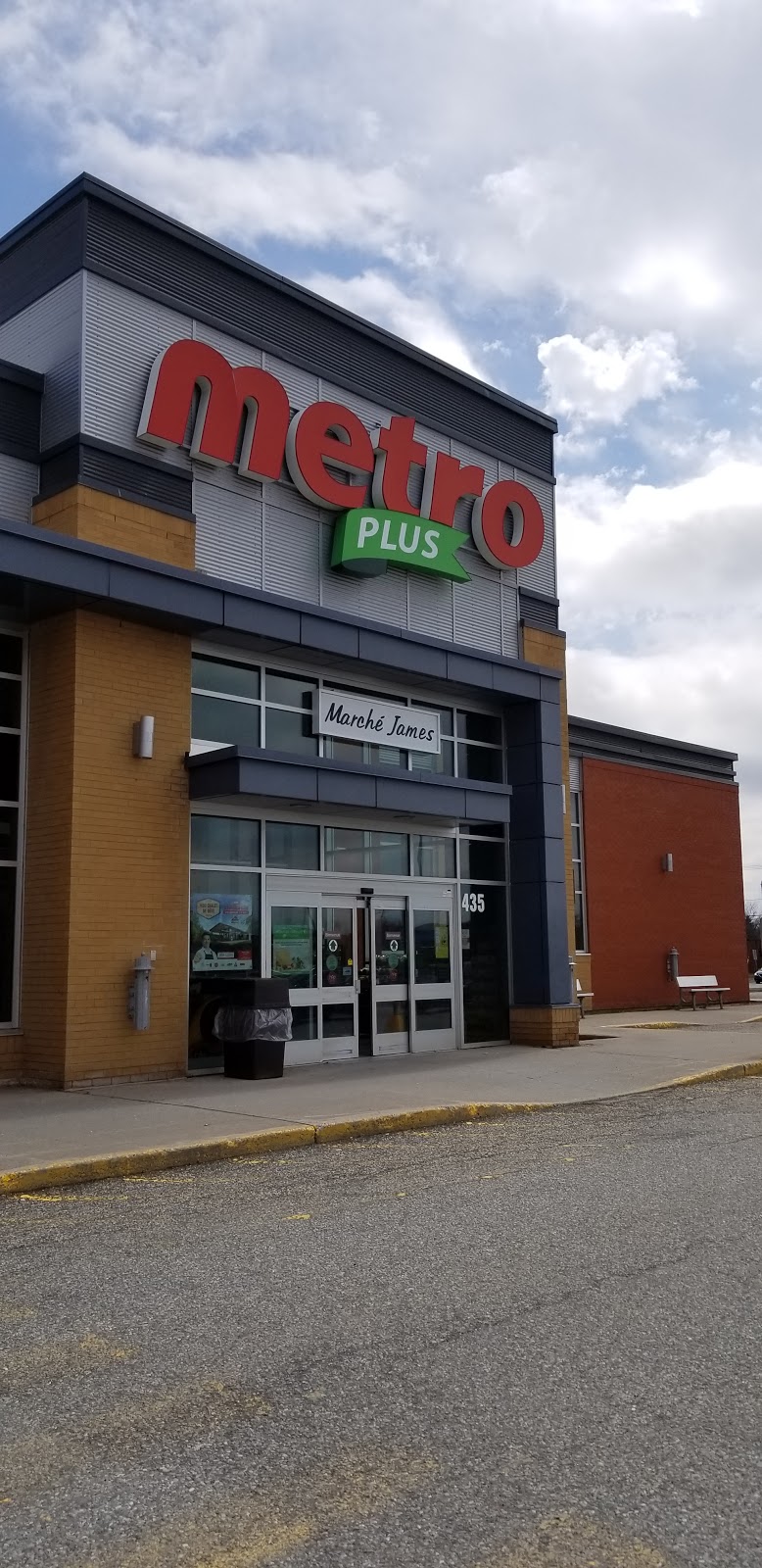 Metro Plus Victoriaville | 435 Boulevard Jutras E, Victoriaville, QC G6P 7H4, Canada | Phone: (819) 751-0101