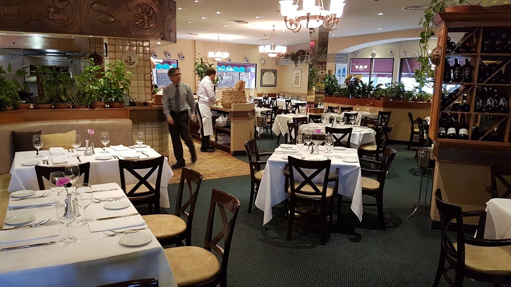 Rogues Restaurant - Fine Dining Restaurant | 1900 Dundas St W, Mississauga, ON L5K 1P9, Canada | Phone: (905) 822-2670