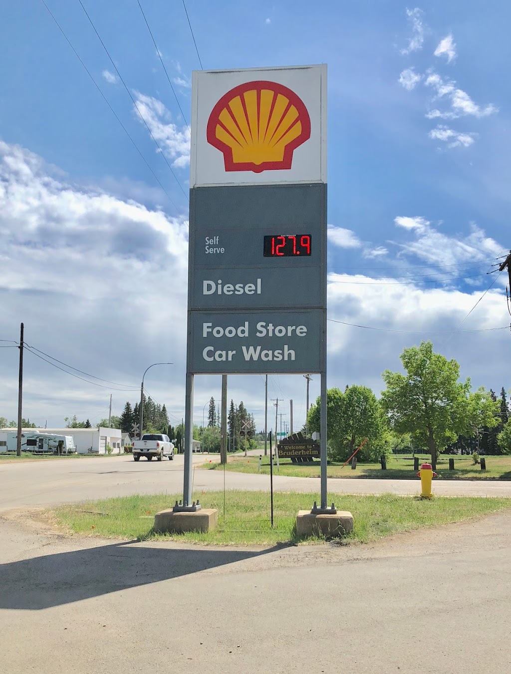 Shell | 4804 48 Ave, Bruderheim, AB T0B 0S0, Canada | Phone: (780) 796-3349