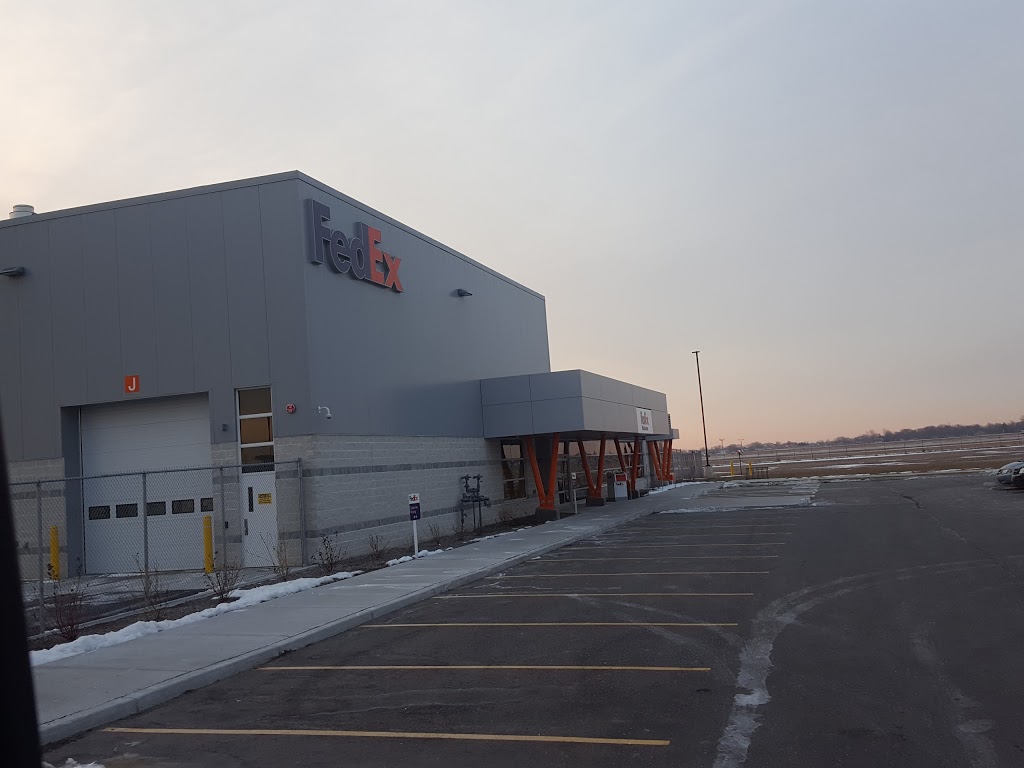 FedEx Ship Centre | 3480 Wheelton Dr, Windsor, ON N8W 0A7, Canada | Phone: (800) 463-3339