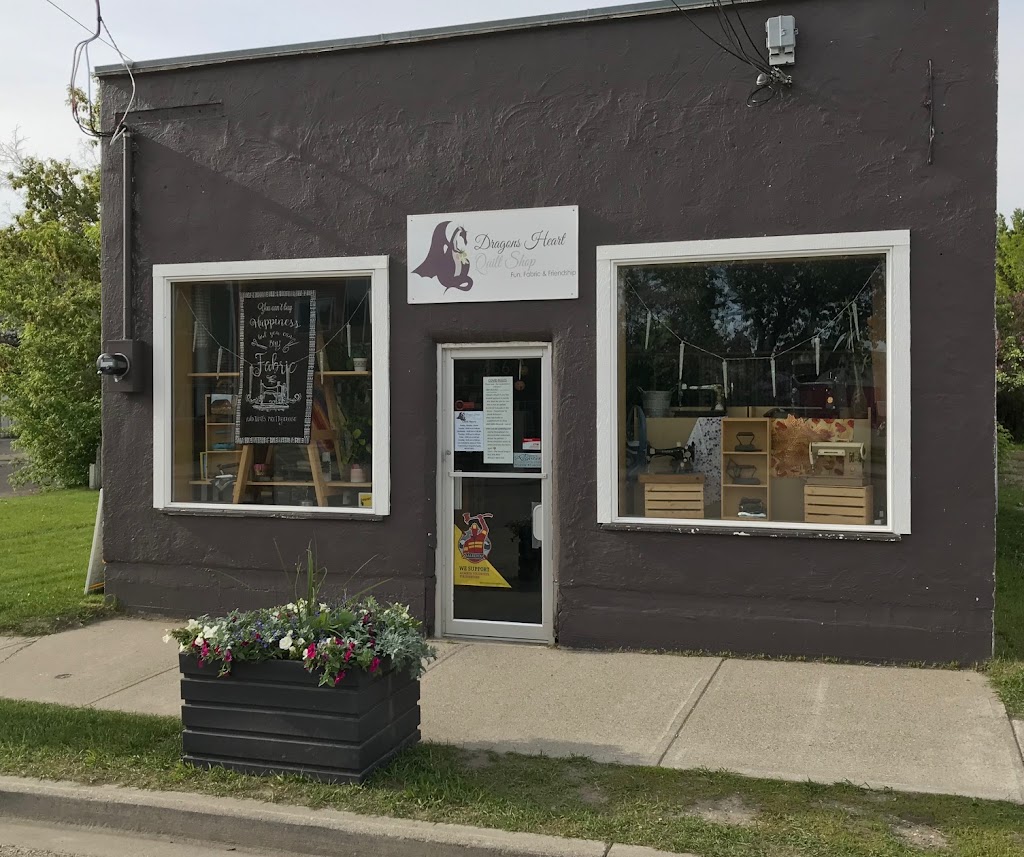 Dragons Heart Quilt Shop | 656 Main St, Pincher Creek, AB T0K 1W0, Canada | Phone: (403) 904-4040