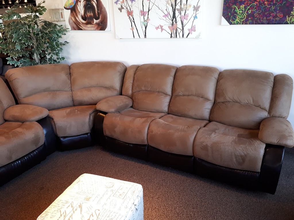 Yvonne’s Furniture | 14129 130 Ave NW, Edmonton, AB T5L 3M6, Canada | Phone: (780) 702-2111