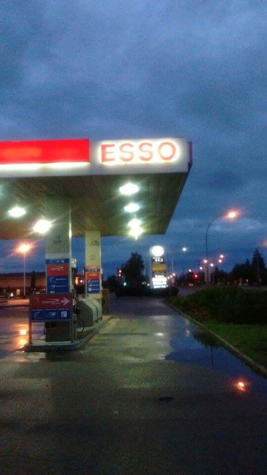 ESSO 7-Eleven 37823 | 5003 101 Ave NW, Edmonton, AB T6A 0G7, Canada | Phone: (780) 508-0145