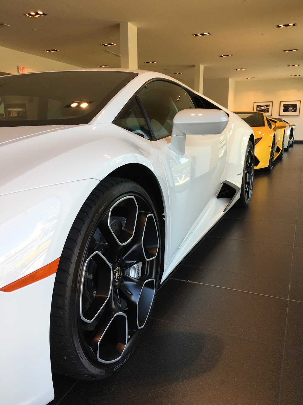 Lamborghini Vancouver | 1720 W 2nd Ave, Vancouver, BC V6J 1H6, Canada | Phone: (604) 738-3931