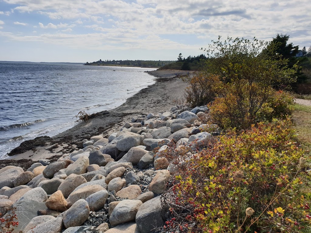 Fort Sainte Marie de Grace National Historic Site | 100 Fort Point Rd, LaHave, NS B0R 1C0, Canada | Phone: (902) 426-5080