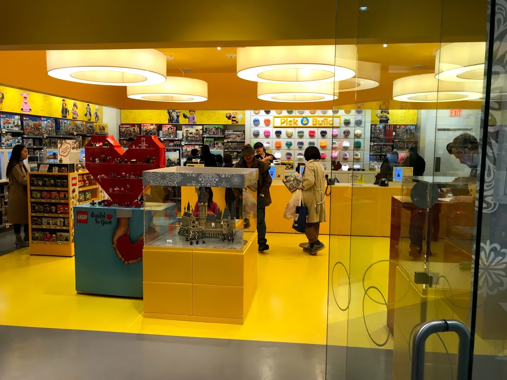 The LEGO Store | 650 W 41st Ave, Vancouver, BC V5Z 2M9, Canada | Phone: (604) 261-7747