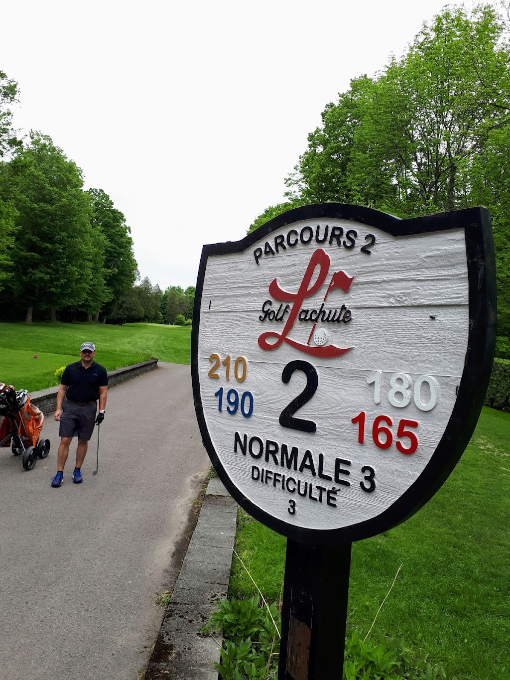 Club de golf Lachute | 355 Av. Béthany, Lachute, QC J8H 3X5, Canada | Phone: (450) 562-5228