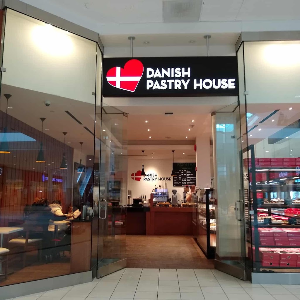 Danish Pastry House | 17600 Yonge St, Newmarket, ON L3Y 4Z1, Canada | Phone: (905) 828-1777