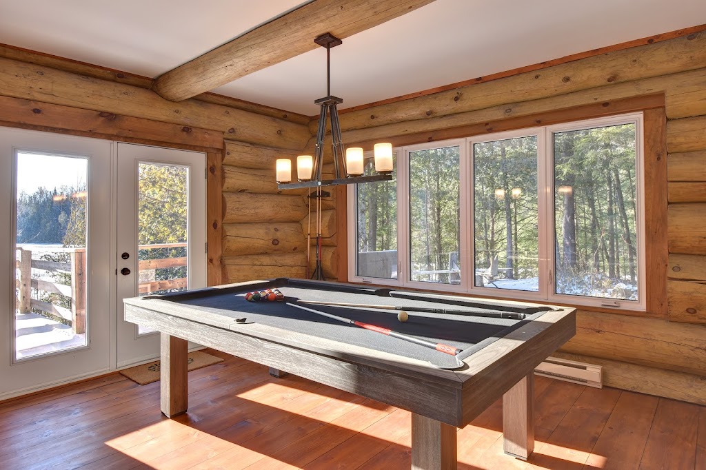 Le Huard - Chalet en bois rond | 1800 Chem. du Lac de lAbies, Labelle, QC J0T 1H0, Canada | Phone: (514) 833-0016