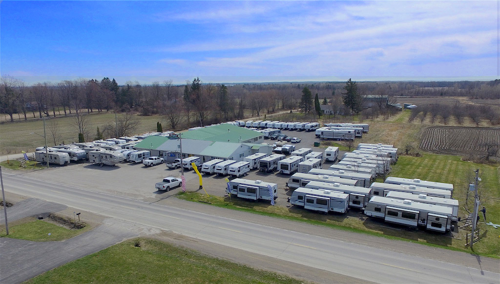 Lens RV | 305 Main St, Brighton, ON K0K 1H0, Canada | Phone: (613) 475-1441