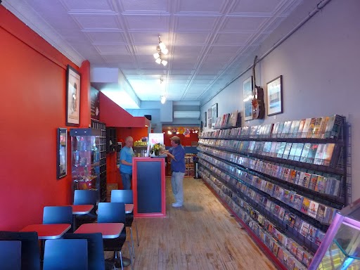 Village Vinyl Emporium & Cafe | 2925 Lake Shore Blvd W, Etobicoke, ON M8V 1J4, Canada | Phone: (416) 809-6625