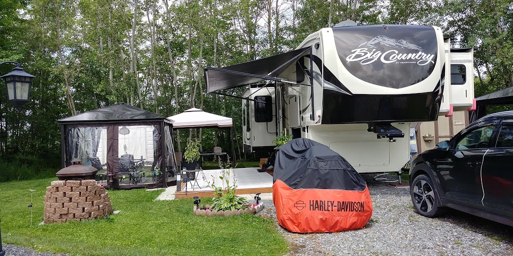 Camping De LEte Enr | 5960 5e Rang, Saint-Hyacinthe, QC J2R 2A4, Canada | Phone: (450) 799-1110