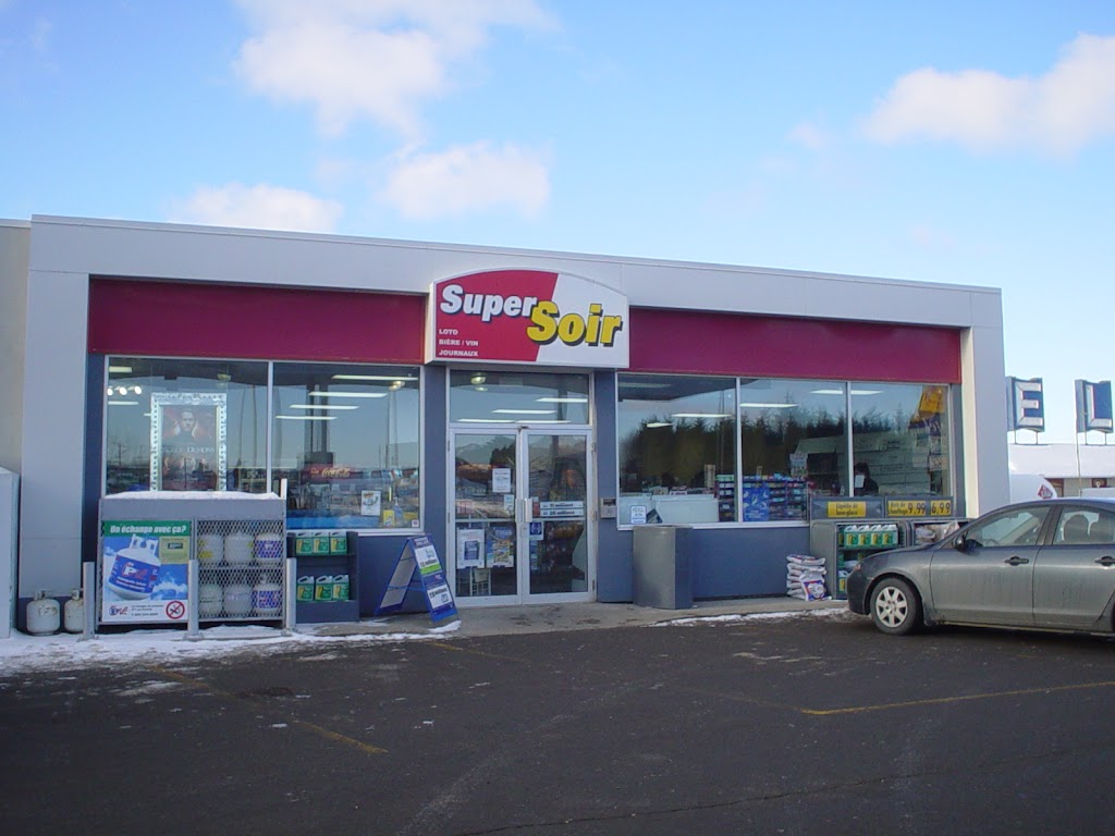 Shell | 80 Bd Cartier, Rivière-du-Loup, QC G5R 2M9, Canada | Phone: (418) 862-9216