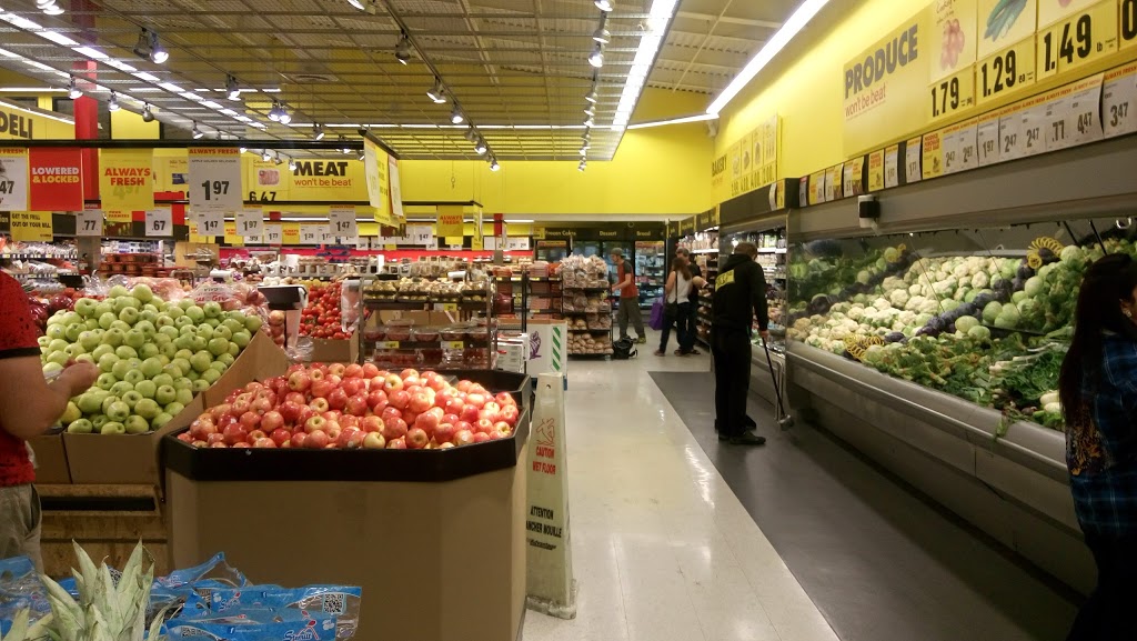 Chris No Frills | 460 Renforth Dr, Etobicoke, ON M9C 2N2, Canada | Phone: (866) 987-6453