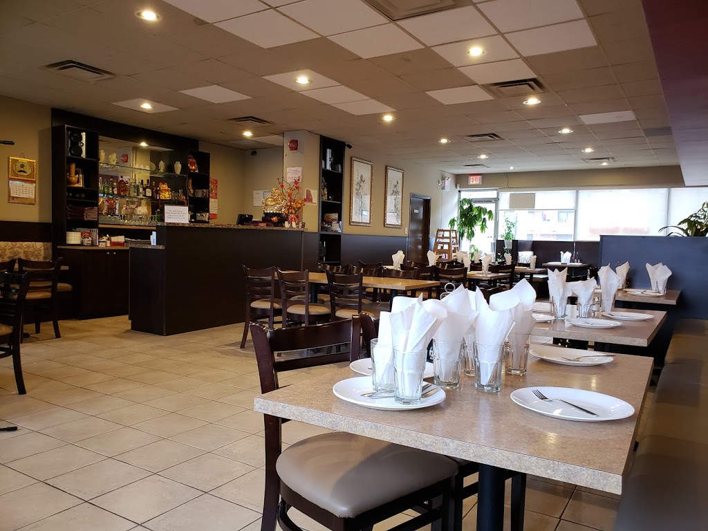 Federick Chinese Restaurant | 2515 Hurontario St, Unit 112, Mississauga, ON L5A 4C2, Canada | Phone: (905) 281-8199